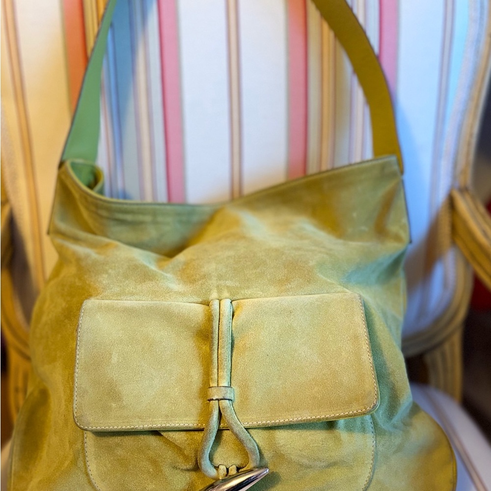 Oh So Chic Burberry Green Suede Shoulder/Hobo Bag Horn Closure. COA included. - Picture 5 of 13